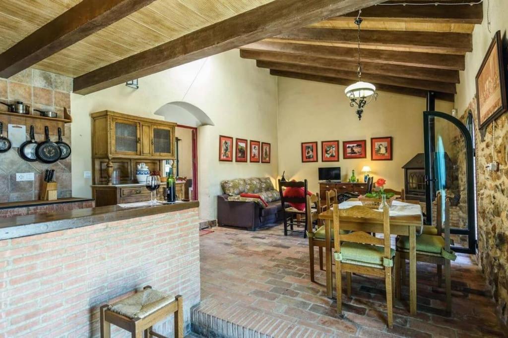 Casa Cortijo En Dehesa Sierra Leon Villa La Puebla de los Infantes Exteriör bild
